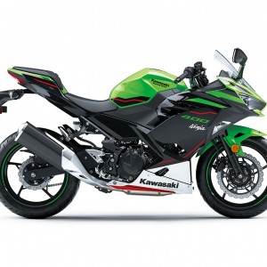 2021 kawasaki ninja-400 photo