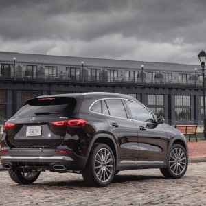2021 mercedes-benz gla-class photo