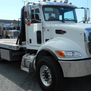 2021 peterbilt 348 photo