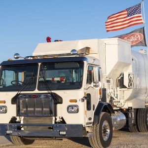 2021 peterbilt 520 photo