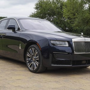 2021 rolls-royce phantom photo
