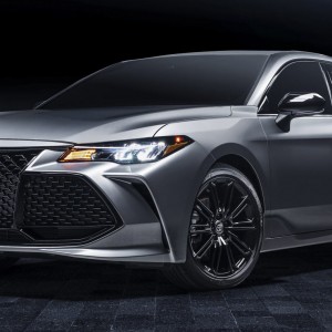 2021 toyota avalon photo