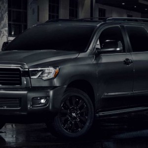 2021 toyota sequoia photo