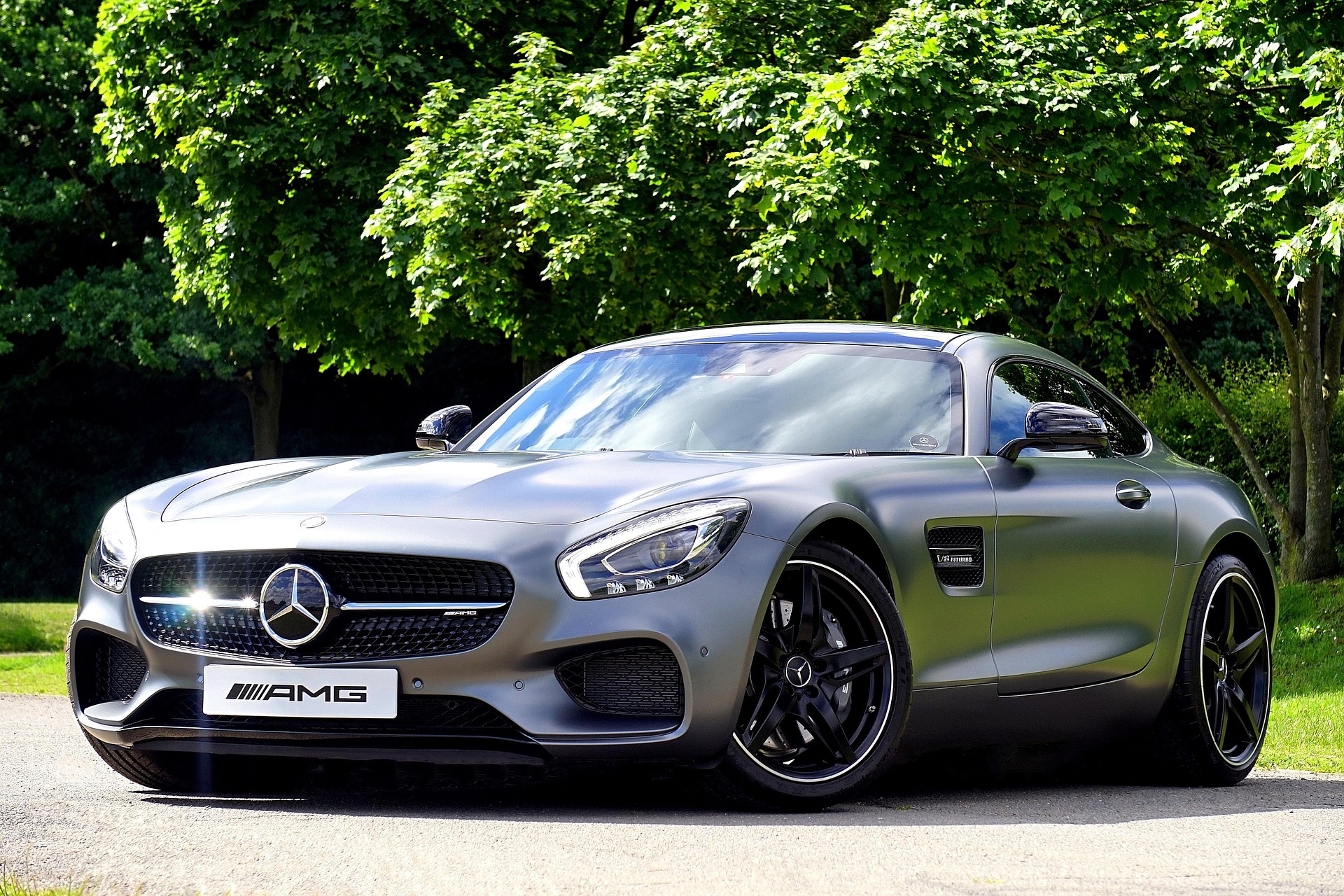  Is Ownership or Car Lease Better for Your Wallet?